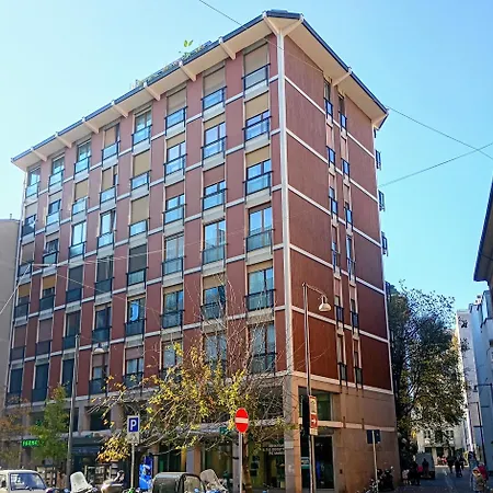 Casa Ferretti - Corso Garibaldi شقة