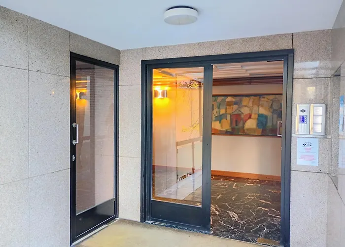 Casa Ferretti - Corso Garibaldi * Milano